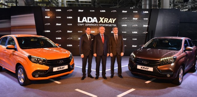 АвтоВАЗ объявил о начале продаж нового хэтчбека Lada Xray 